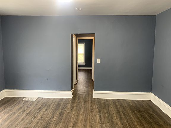 5th image of 1409 Lafayette Ave SE #2