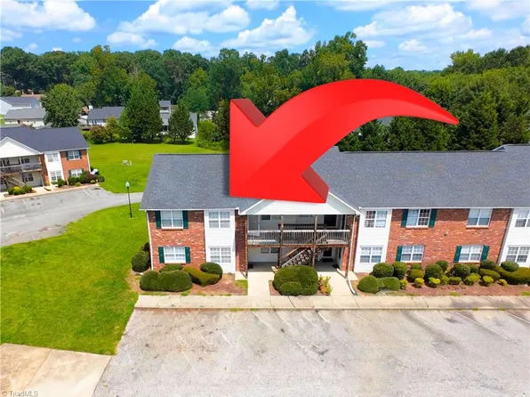 1112 Trinity St APT 812, Thomasville, NC 27360