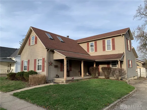 636 Market St, Brookville, OH 45309