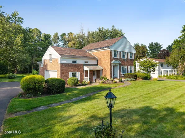 2347 Cayuga Road, Niskayuna, NY 12309