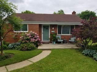 19 Colecrest St, Carnegie, PA 15106