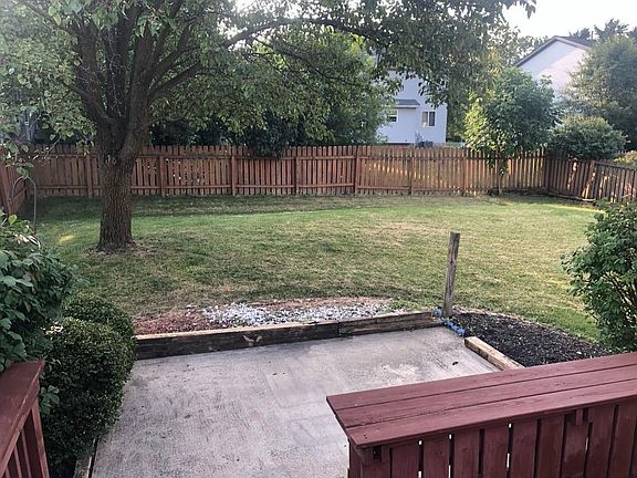 4th image of 814 Gascony Dr
