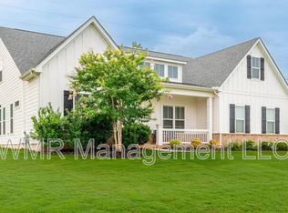 152 Riverstone Dr #1, Davidson, NC 28036