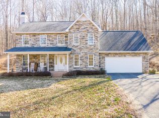 680 Baxter Rd, Hedgesville, WV 25427
