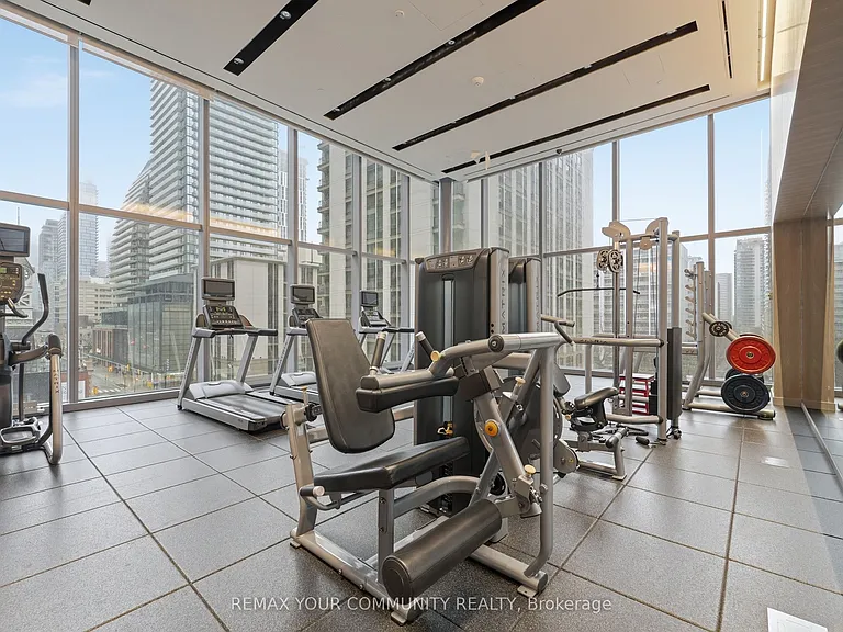7 N Grenville St #4607 — Photo 18