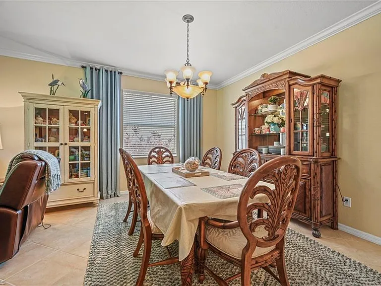 10522 Yorkstone Dr — Photo 14