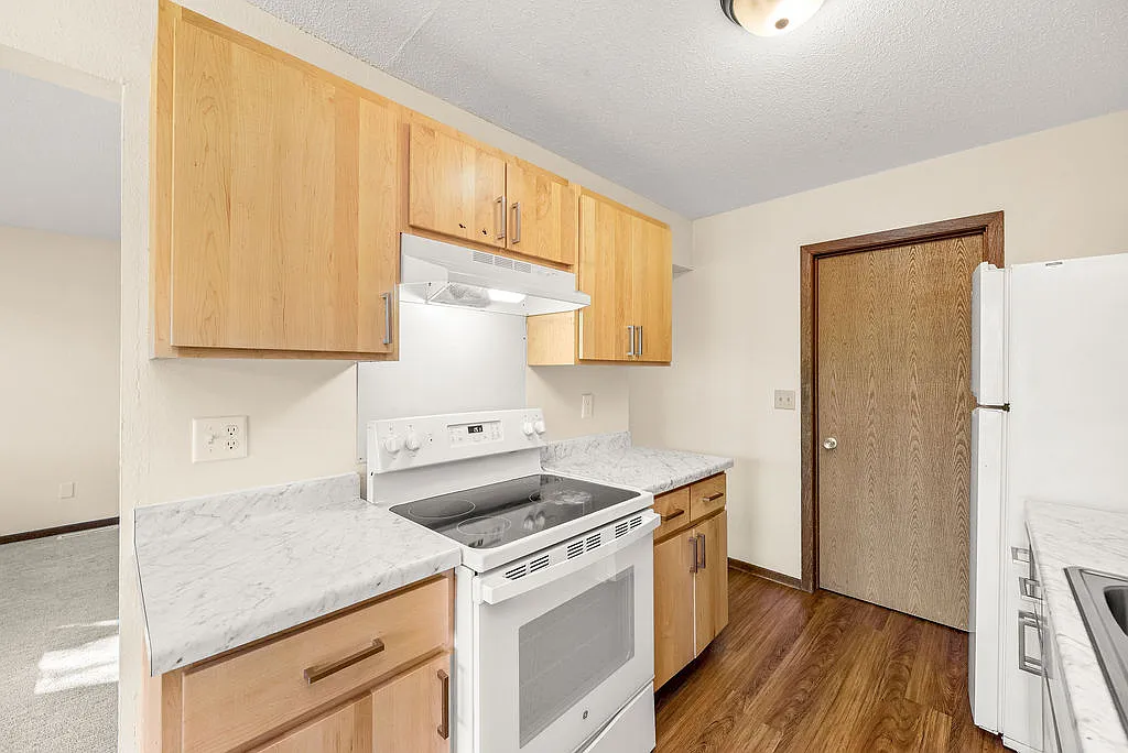 Greenwood Place — Photo 2