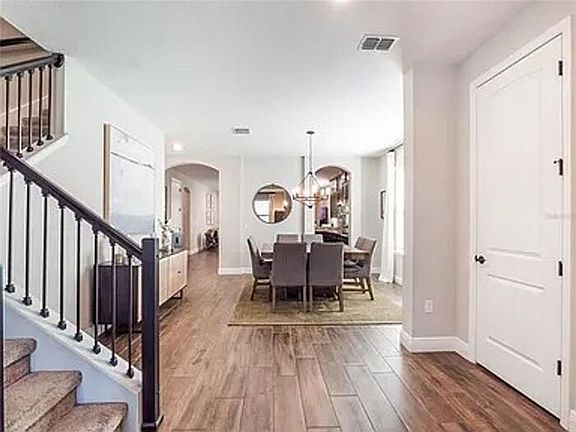 5th image of 753 Daybreak Pl