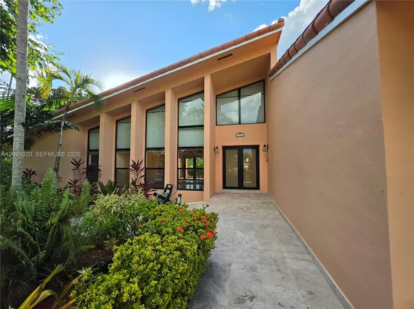 10204 SW 96th Ct, Miami, FL 33176