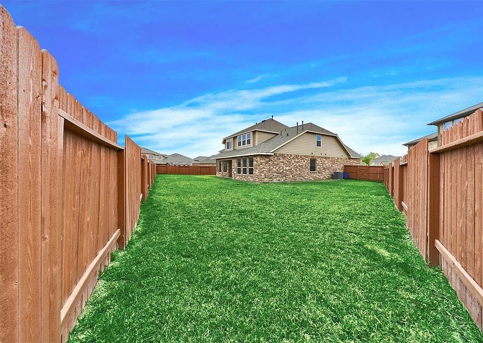1st image of 14902 Primrose Hollow Ct