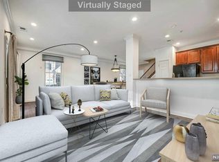 145 Lydia Dr, West New York, NJ 07093