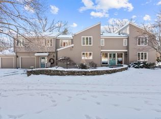 90 Highridge Rd, West Simsbury, CT 06092