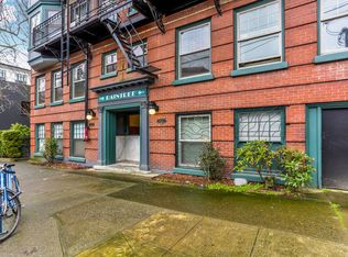 924 SW 16th Ave #403, Portland, OR 97205