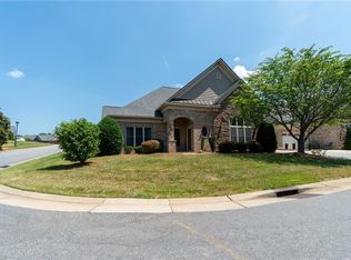 6824 Stone Gables Dr, Thomasville, NC 27360
