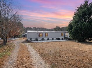 4070 Hugh Davis Rd, Youngsville, NC 27596