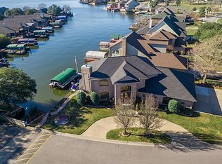 13781 S Puffin Ln, Willis, TX 77318