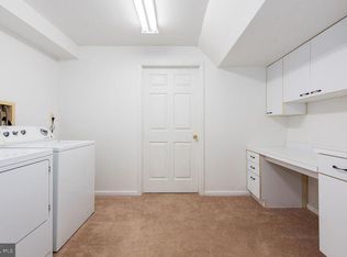 8313 Painted Rock Rd, Columbia, MD 21045