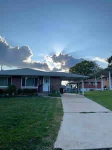 10253 Reavis Gardens Dr, Saint Louis, MO, 63123