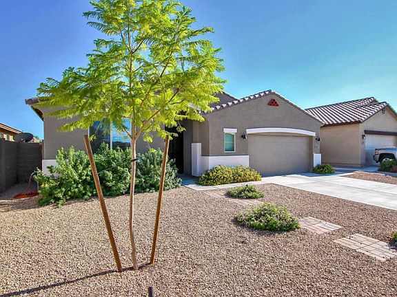 3rd image of 1367 E Eucalyptus Ln
