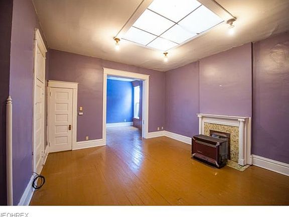3rd image of 641 Wheeling Ave APT B
