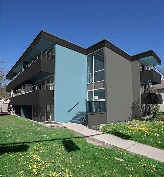 728 S. Main St. — Photo 1