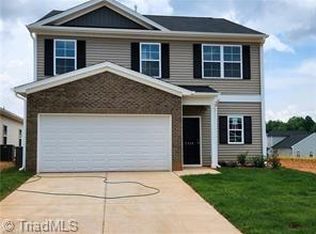 3938 Angel Hill Ln, High Point, NC 27265