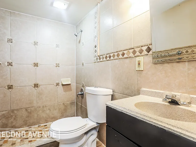 124 Cambridge Dr — Photo 13