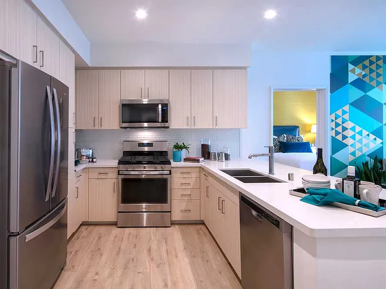 Santa Clara Square Apartment Homes — Photo 25