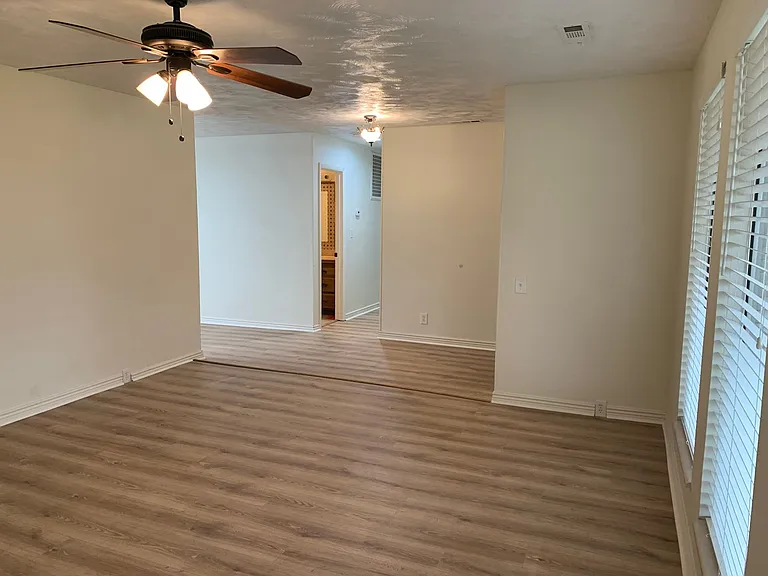 1026 N 1100 W — Photo 10