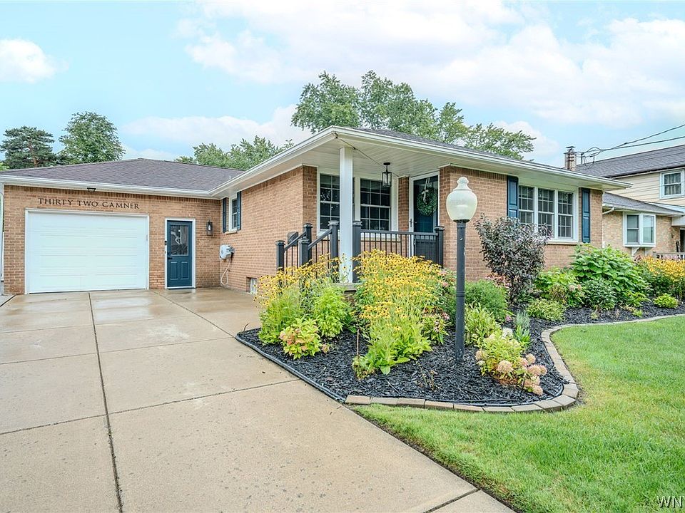 1st image of 32 Camner Ave