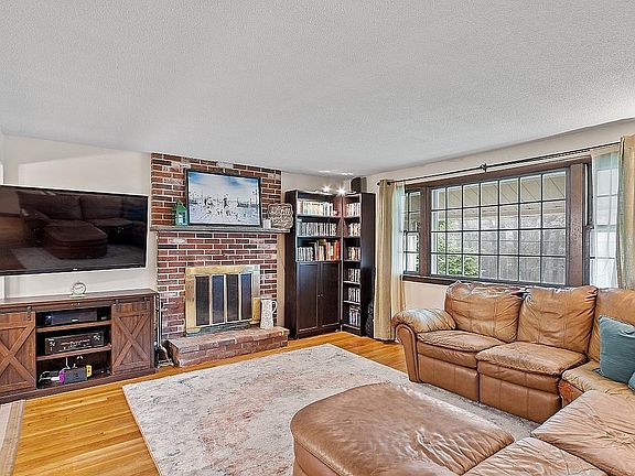 5th image of 15 Clydesdale Avenue