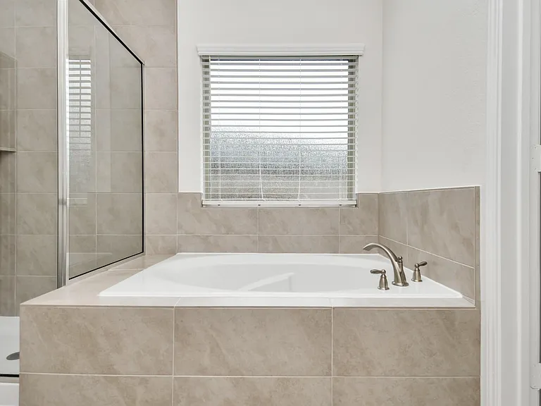 30431 Crystal Stream Ln — Photo 25