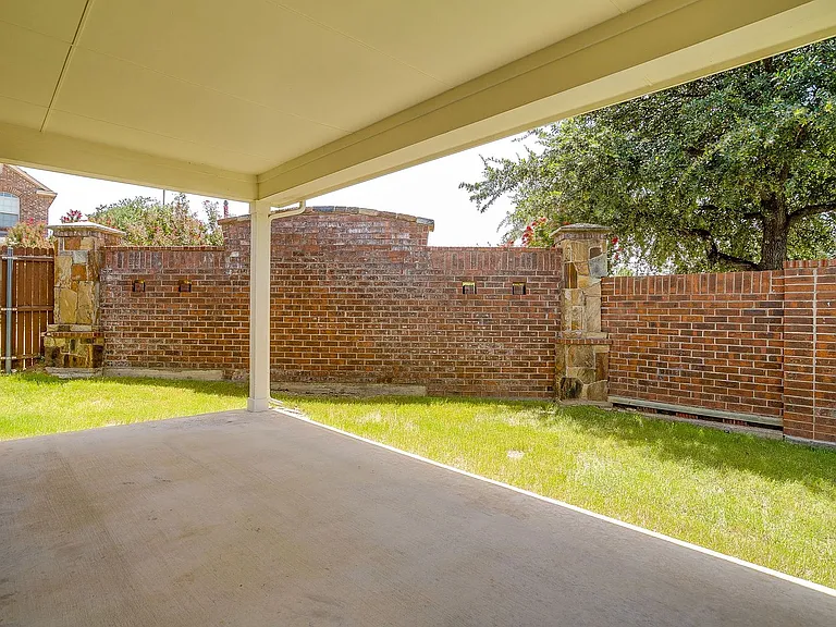 3801 Weatherstone Dr — Photo 42
