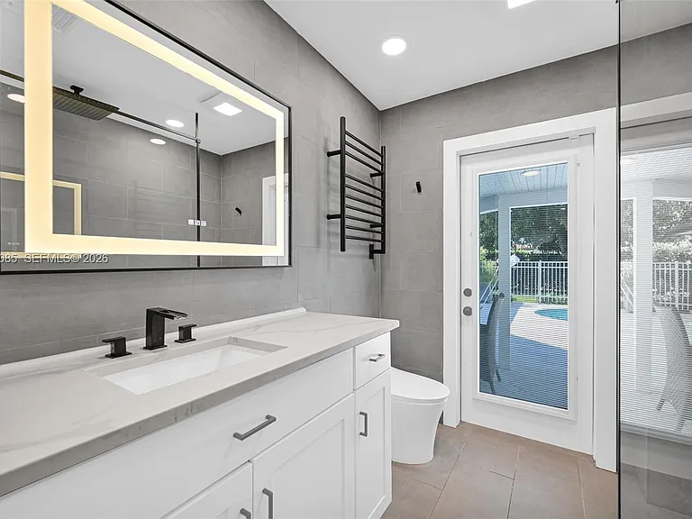 1001 NW 4th Ct — Photo 40