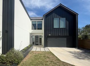 3205 Dolphin Dr, Austin, TX 78704