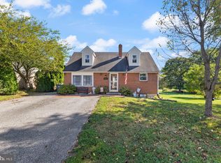 2755 Anita Dr, Dover, PA 17315