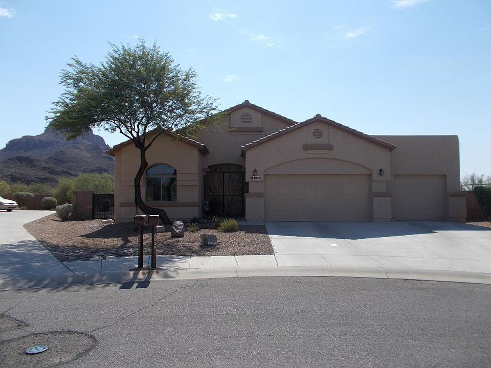 1st image of 8029 N Sombrero Point Dr