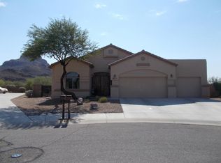 8029 N Sombrero Point Dr, Tucson, AZ 85743