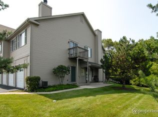 40054 N Hidden Bunker Ct, Antioch, IL 60002