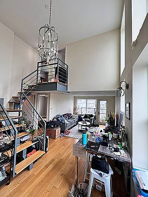 2nd image of 374 Harman St #4B