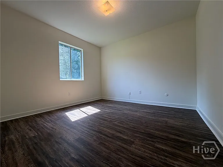 2835 Cherokee Rd — Photo 17
