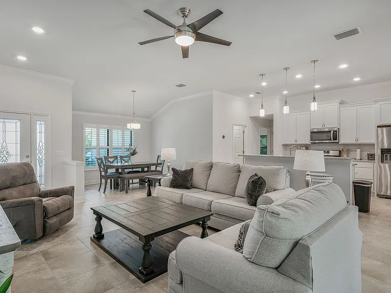 2481 N Brentwood Cir — Photo 5