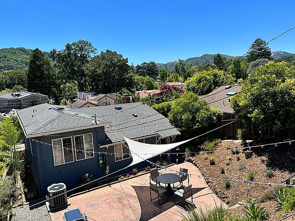 5th image of 46 Brookside Dr