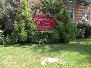 34 Cathedral Ave APT 5B, Hempstead, NY 11550