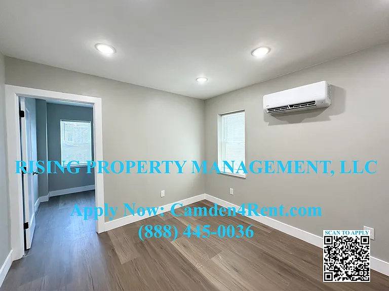 436 S 6th St — Photo 16
