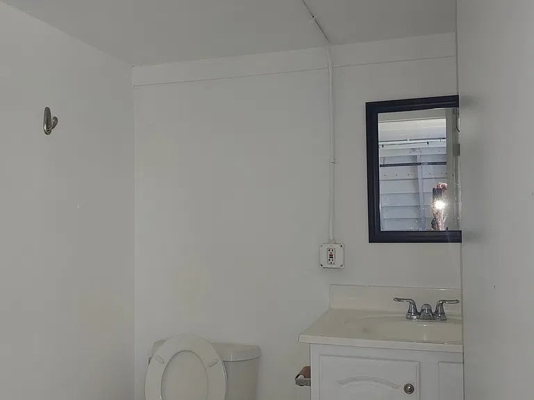 2235 Indigo Ave — Photo 10