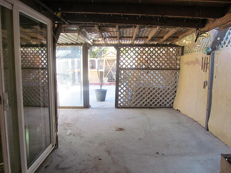 2835 Natalie Ave — Photo 4