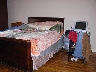 5th image of 763 Niantic Ave