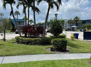358 Burgundy Ave #H, Delray Beach, FL 33484