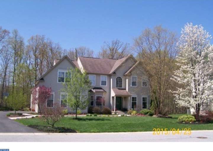 1st image of 17 Whirlaway Dr